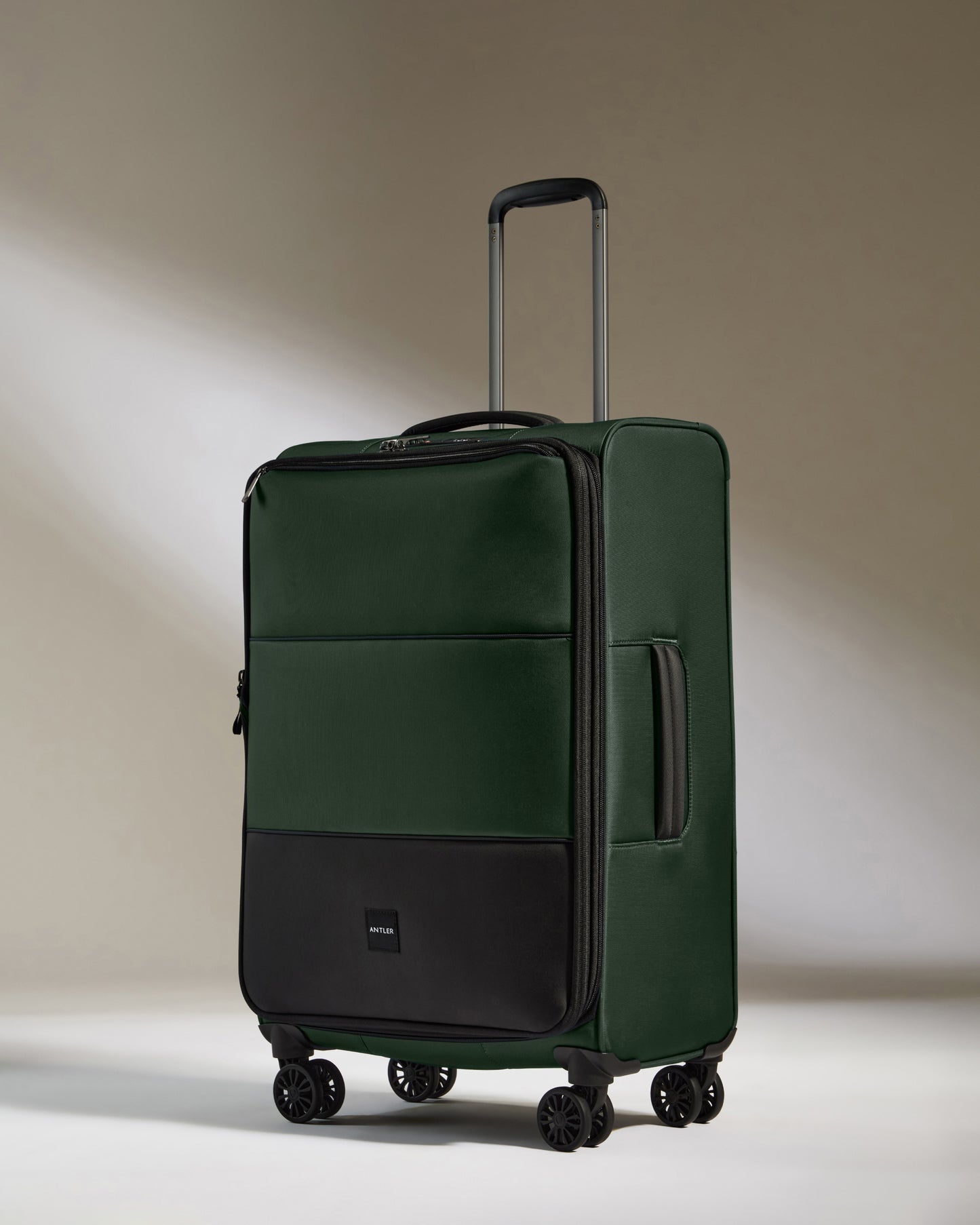 Lightest Luggage Set in Antler Green - Soft Stripe