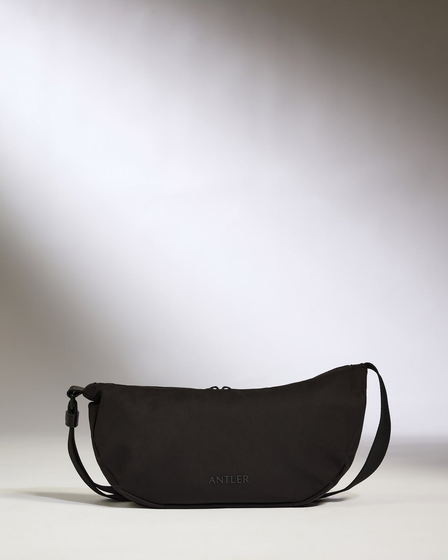 Icon Slingbag in Black