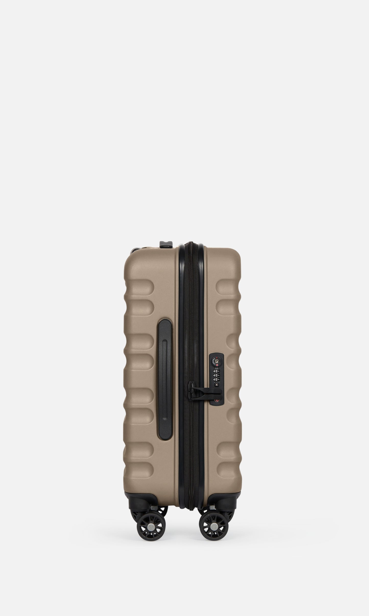 Clifton Carry-on in Oak Brown
