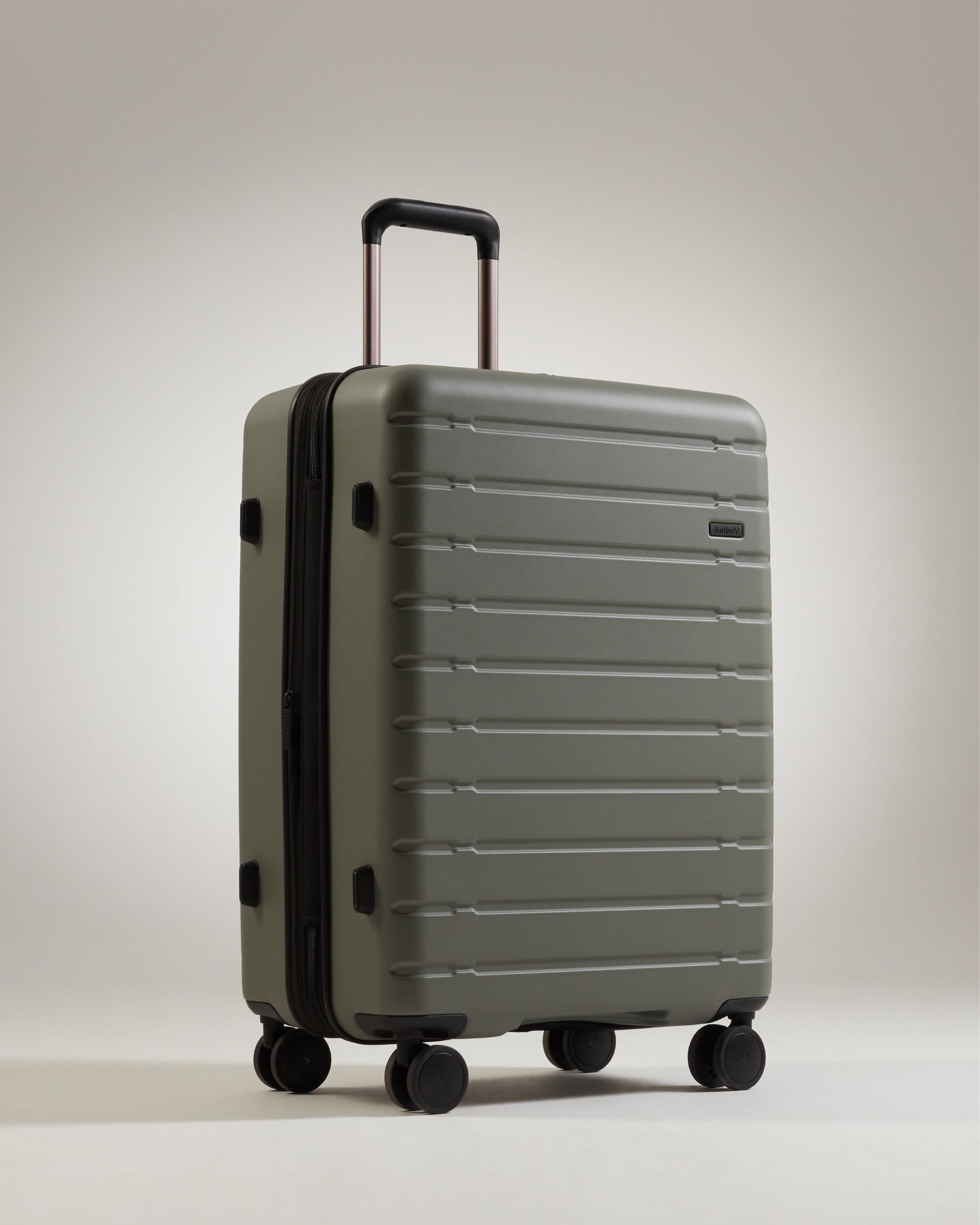 Stamford Medium Suitcase Khaki (Green) Hard Suitcase Antler – Antler USA