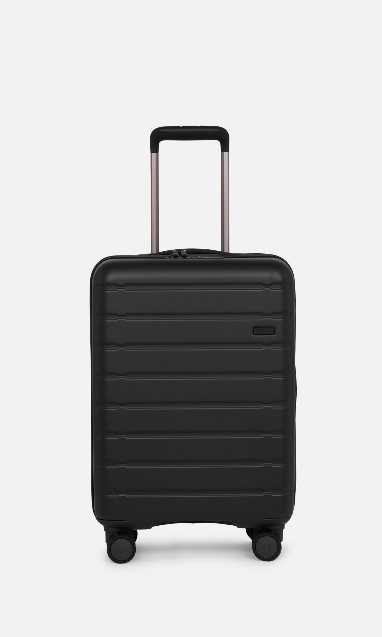 Stamford 2.0 Carry-On in Midnight Black