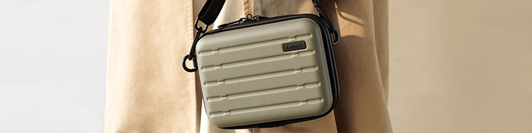 Cross-body bags