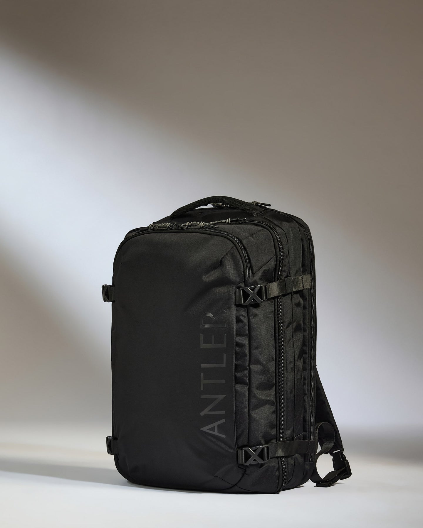 Discovery 45L Backpack in Black