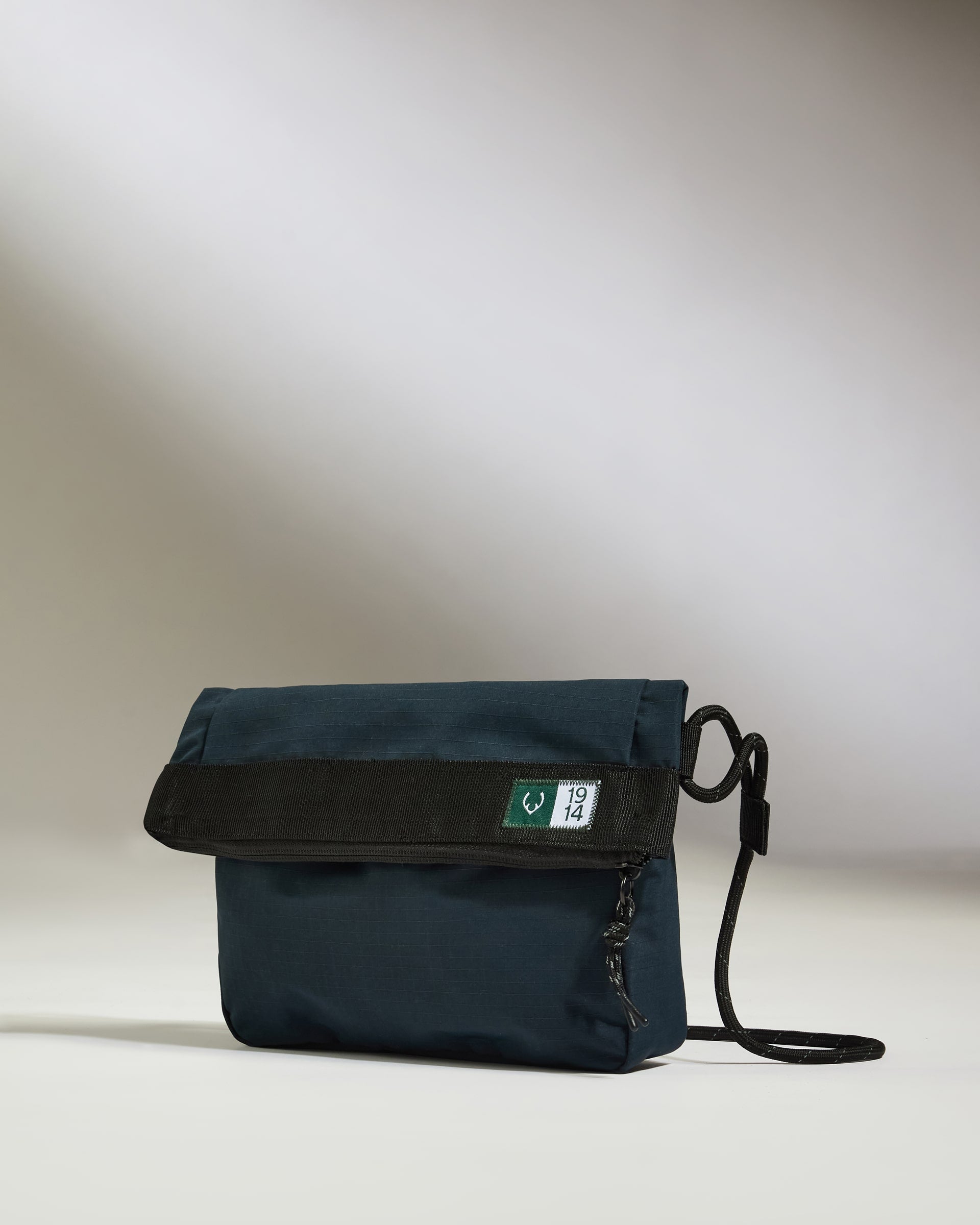 conde nast traveler cross crossbody bag Essential Crossbody Bag in Navy
