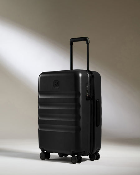 Icon Stripe Biggest Carry-On in Black