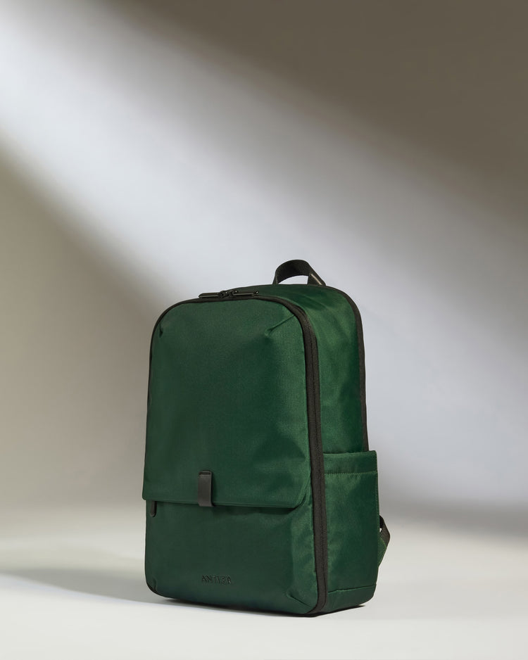 Backpack in Antler Green