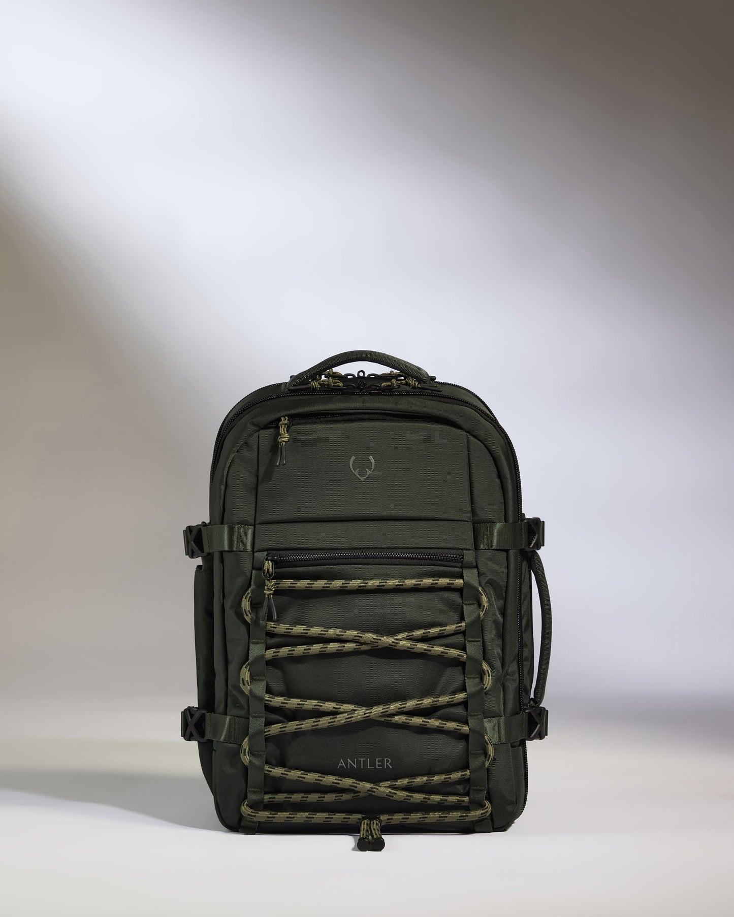 Discovery 28L Backpack in Dark Forest Green