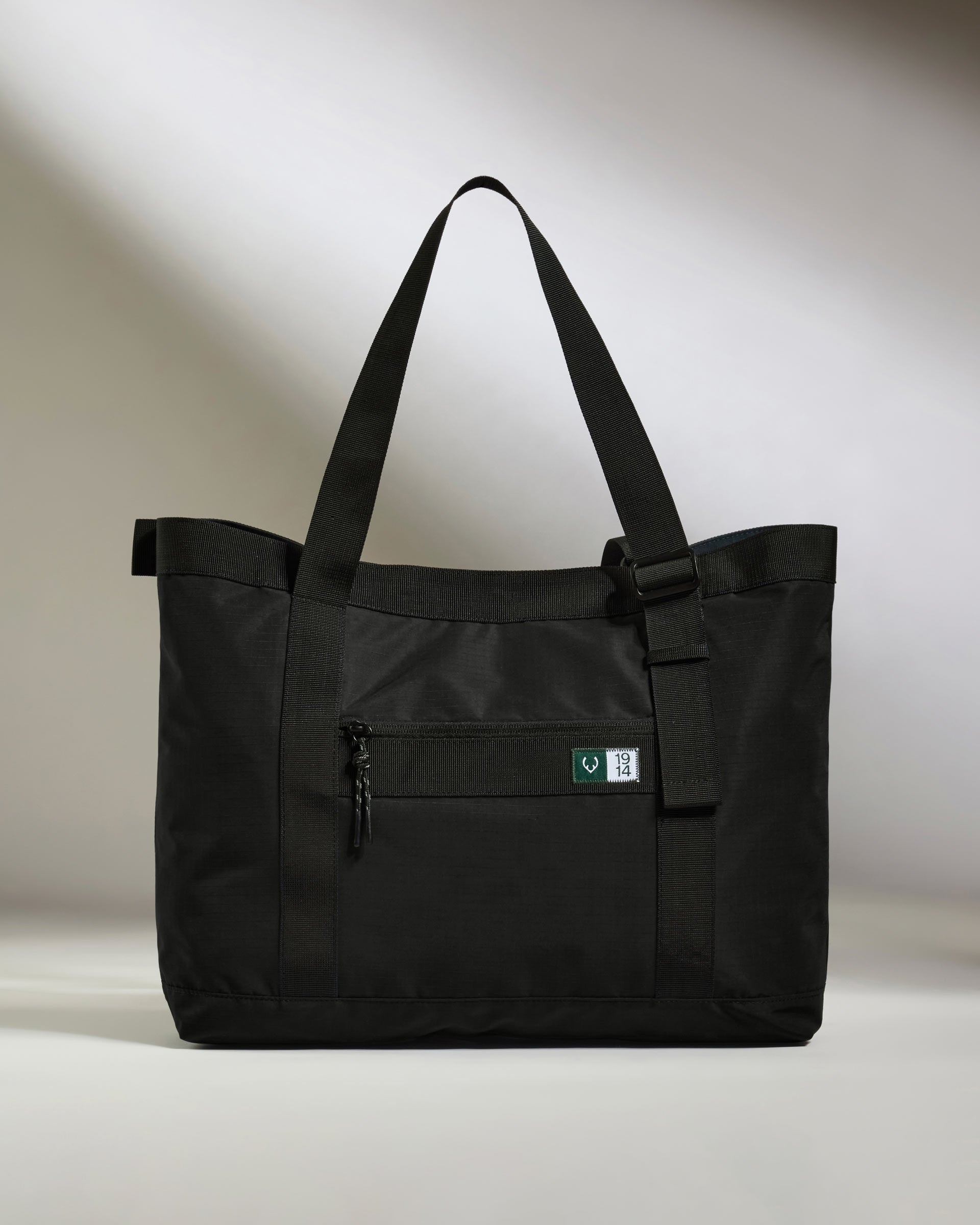 black tote travel bag Antler Essential In Color:Chrome / Black Back Gamakatsu Big River Bait, long adjustable handles adapt Titan Propel 10.5