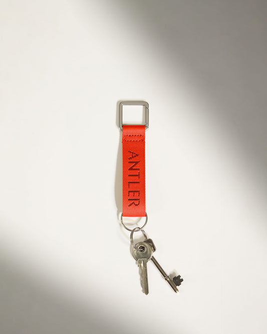 Icon Keyring in Coral