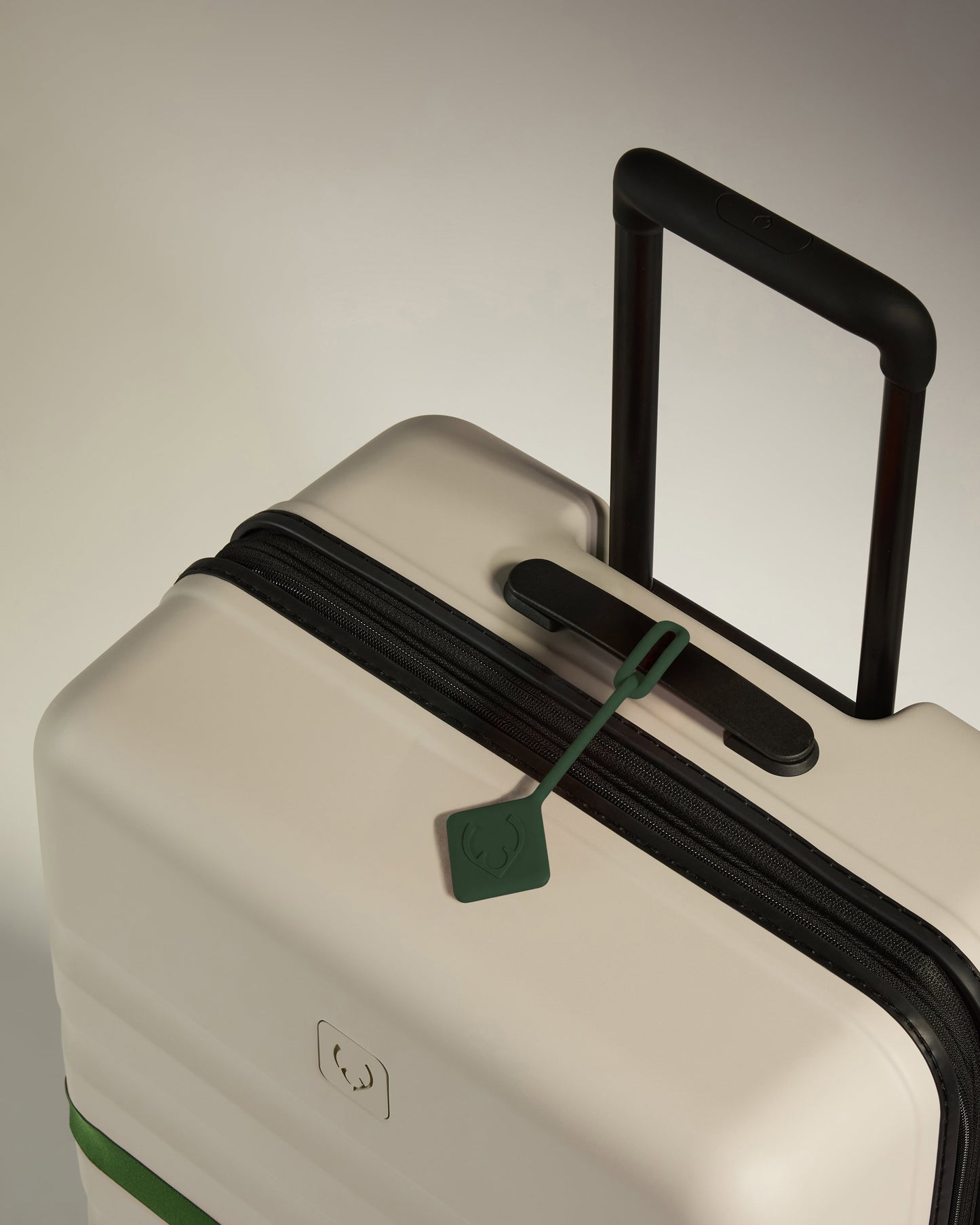 AirTag Holder in Green
