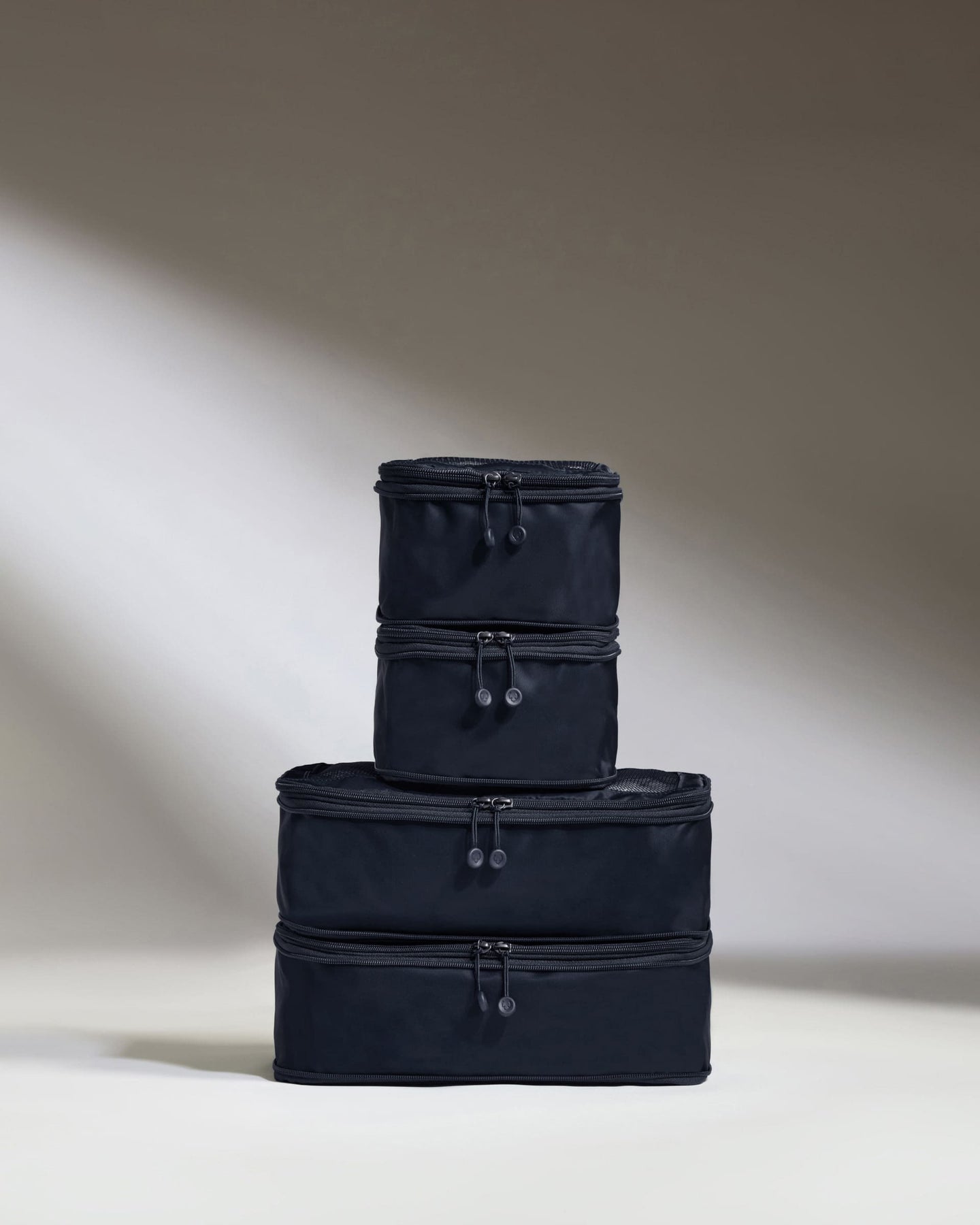 Compression Packing Cubes in Navy Blue - Set of 4