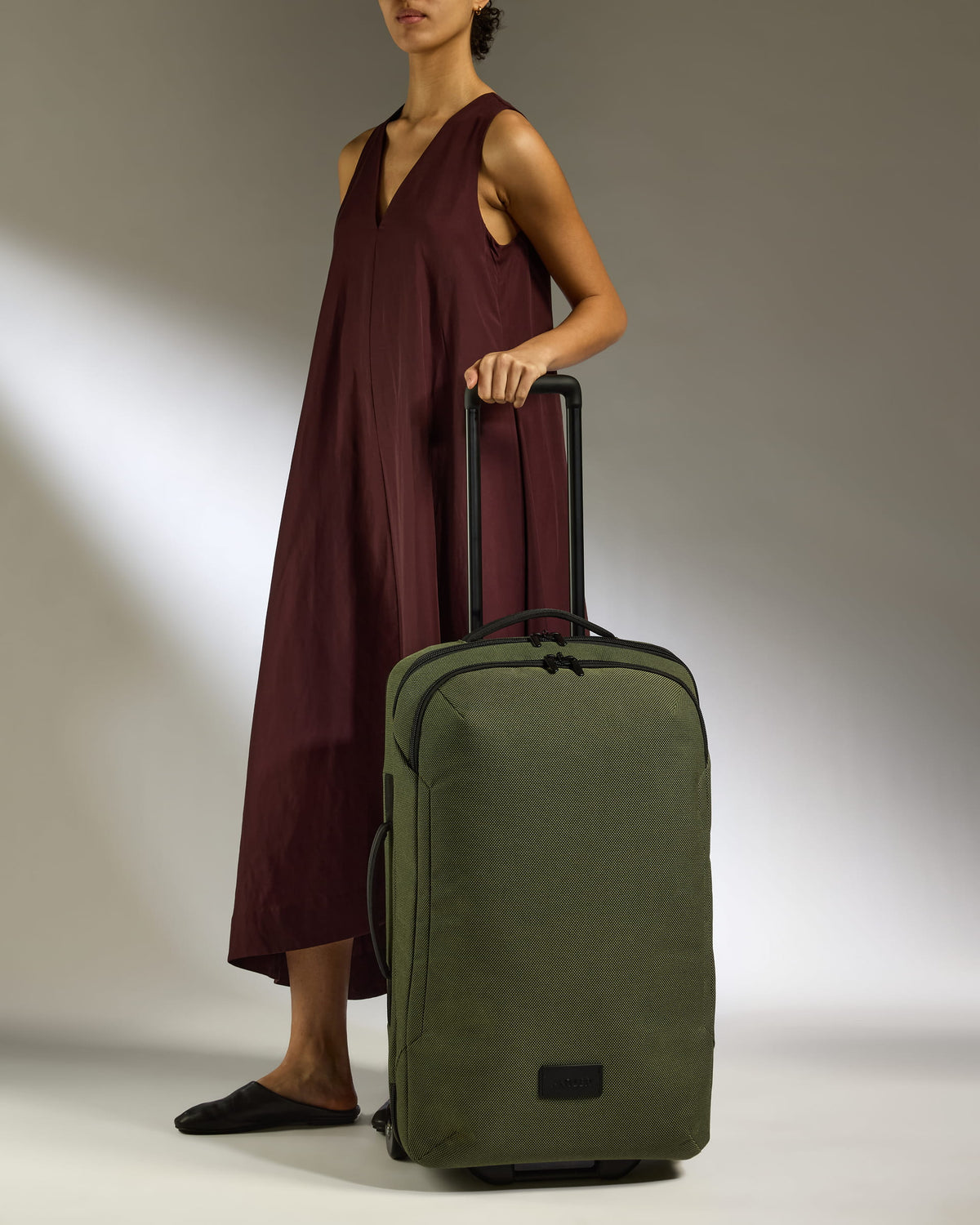 Antler Weave Wheeled Duffel in Olive Green