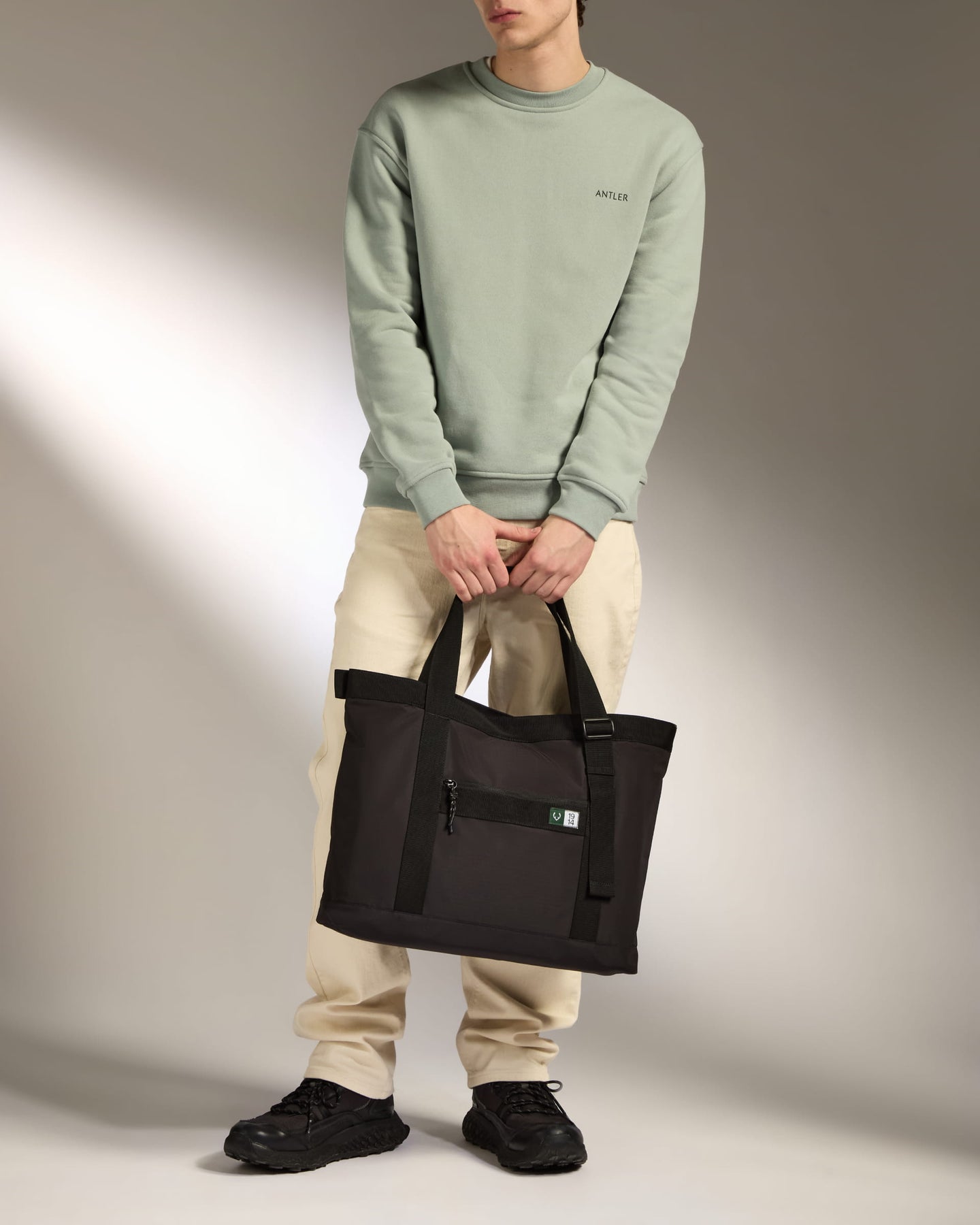 Essential Tote Bag in Black