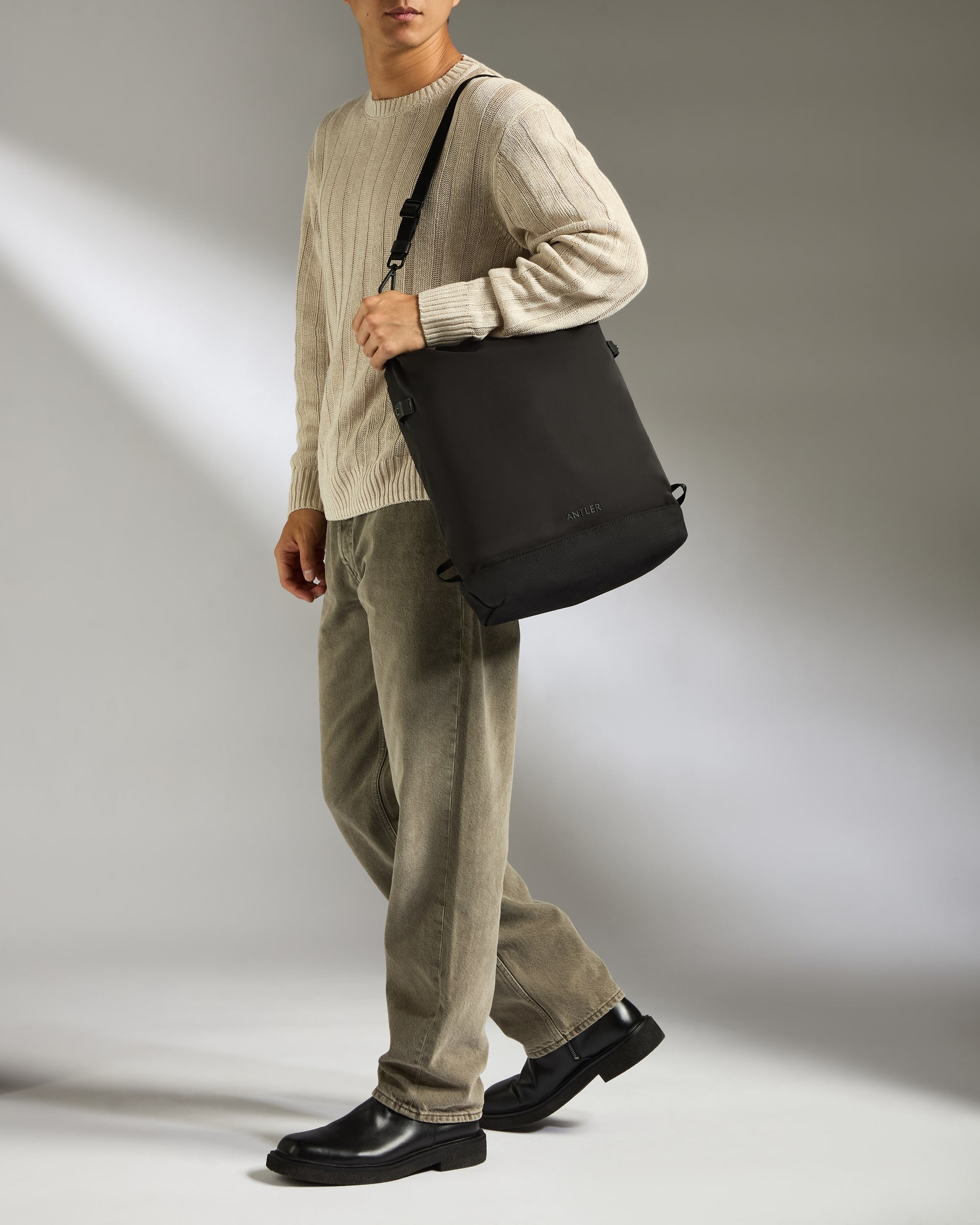 Icon 2-in-1 Tote Backpack in Black – Antler USA