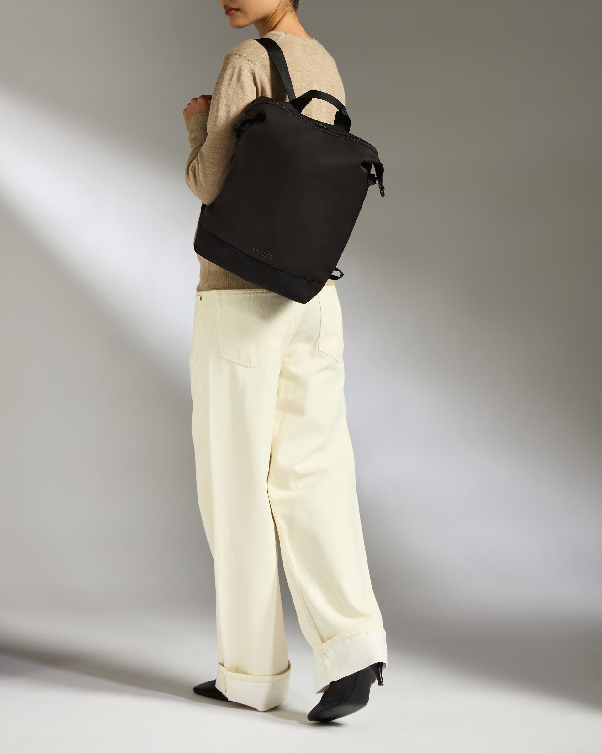 Icon 2-in-1 Tote Backpack in Black – Antler USA