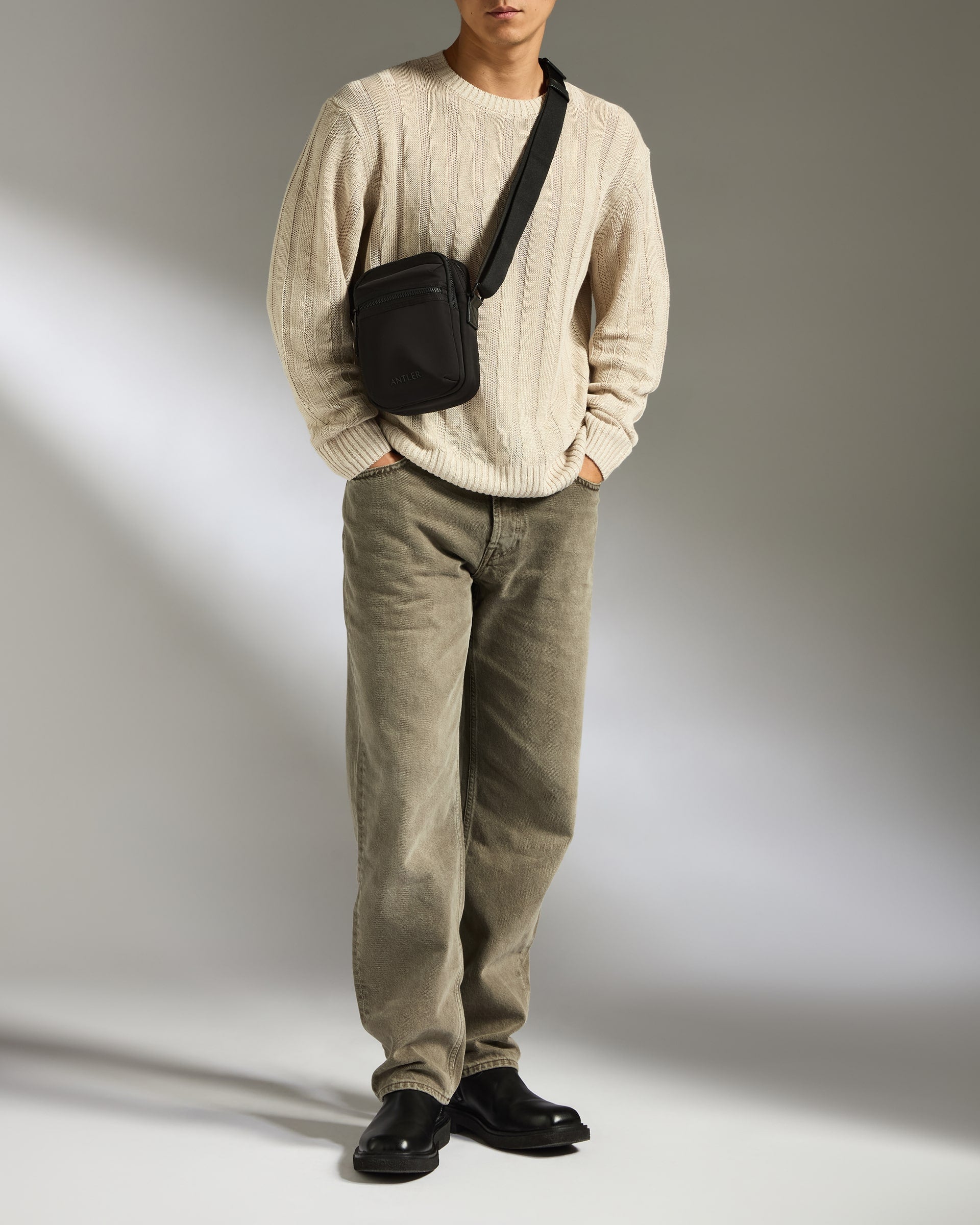 Shop Crossbody Bags | Lightweight & Hands-Free – Antler USA