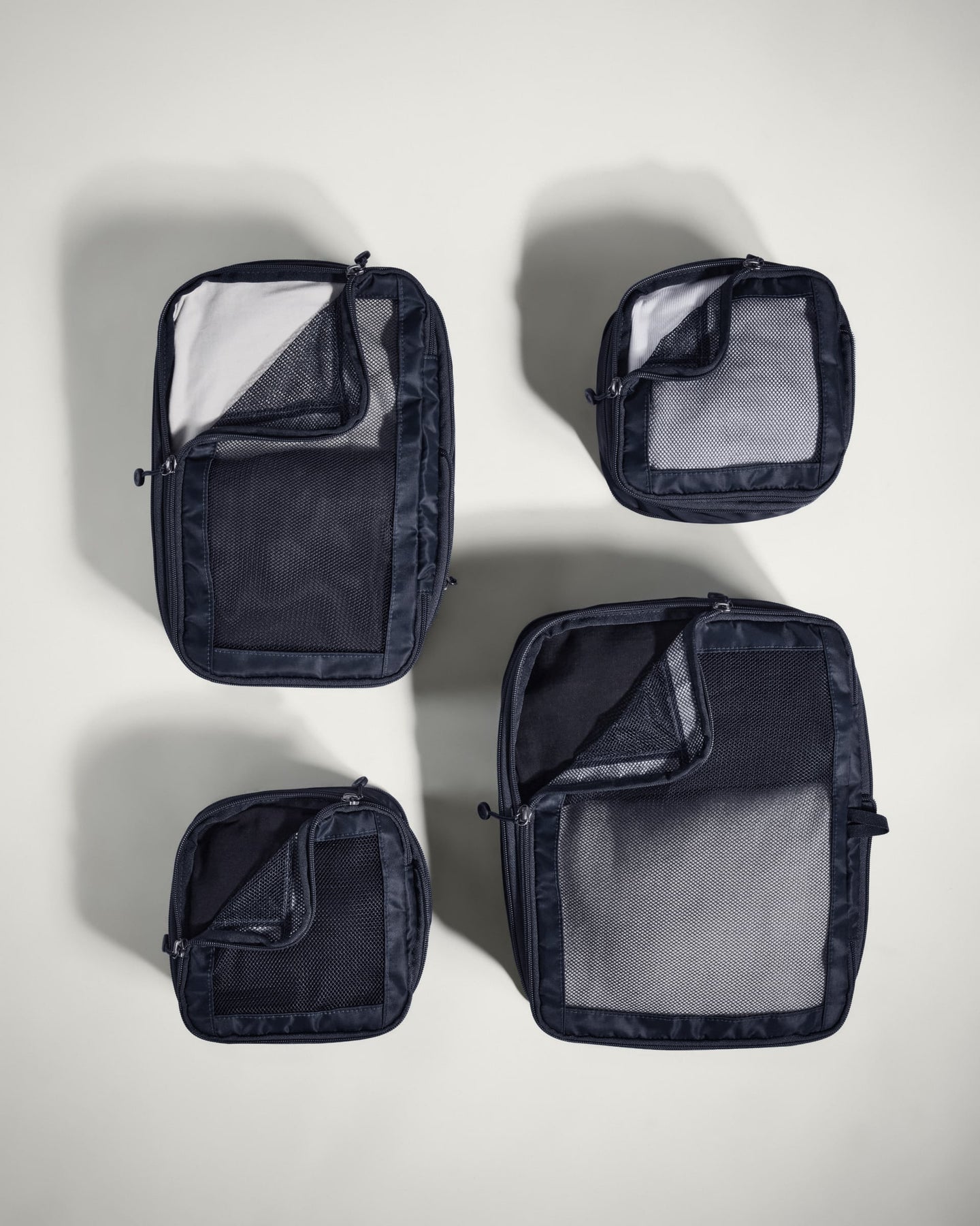 Compression Packing Cubes in Navy Blue - Set of 4