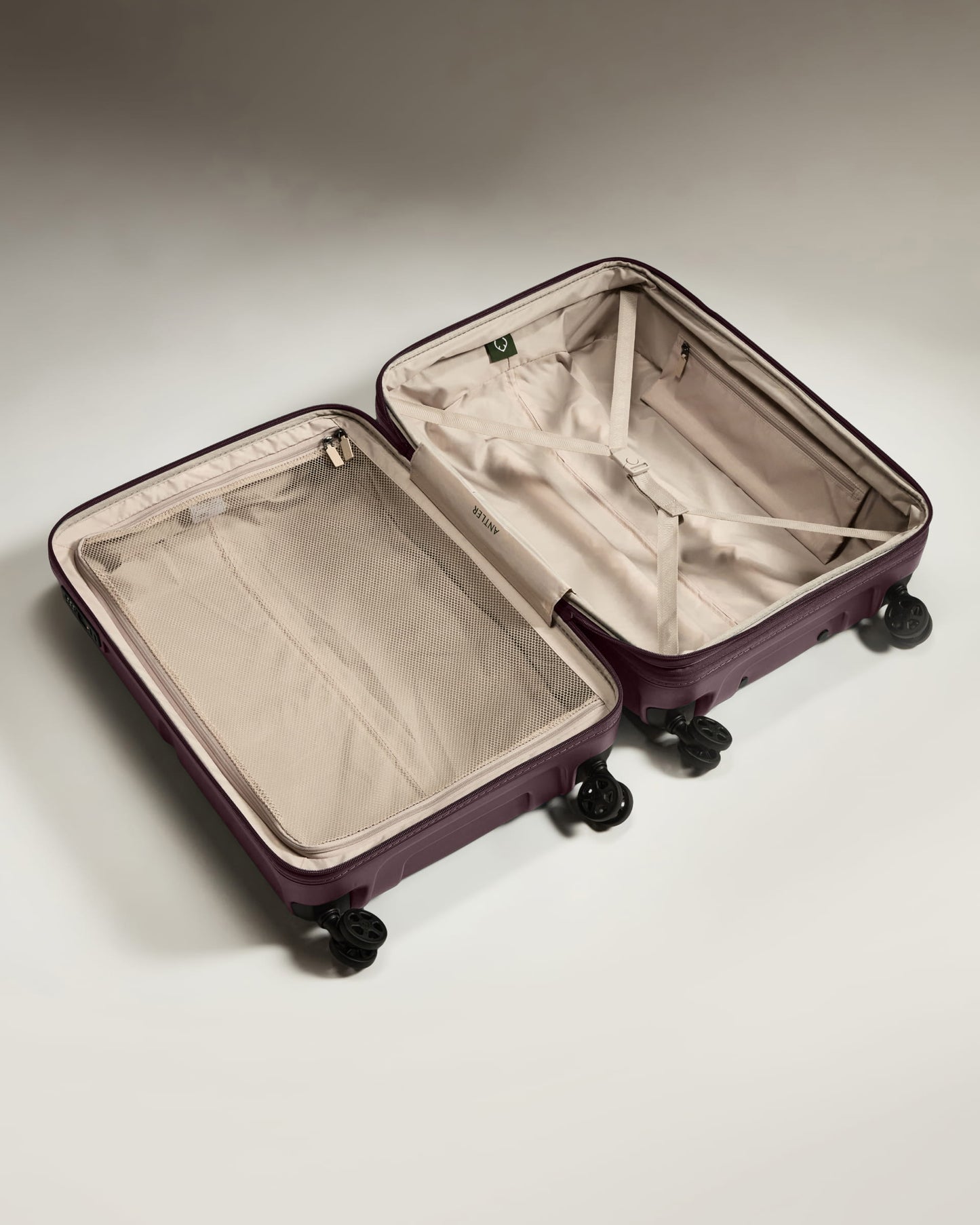 Medium Luggage in Lagoon Purple - Single Stripe