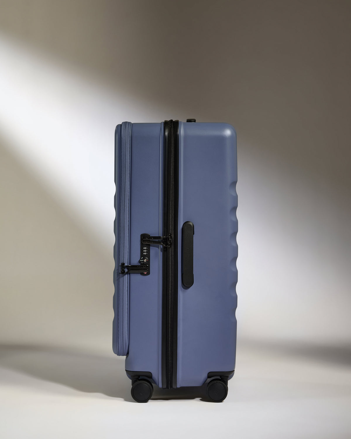 Dual Opening Large Luggage in Ocean Blue - Icon Stripe