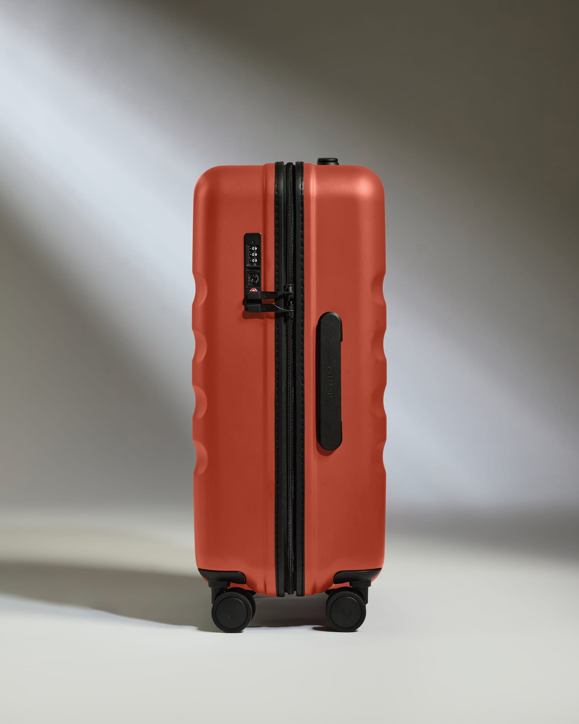 Large Carry-on Luggage in Buckthorn Red - Icon Stripe – Antler USA