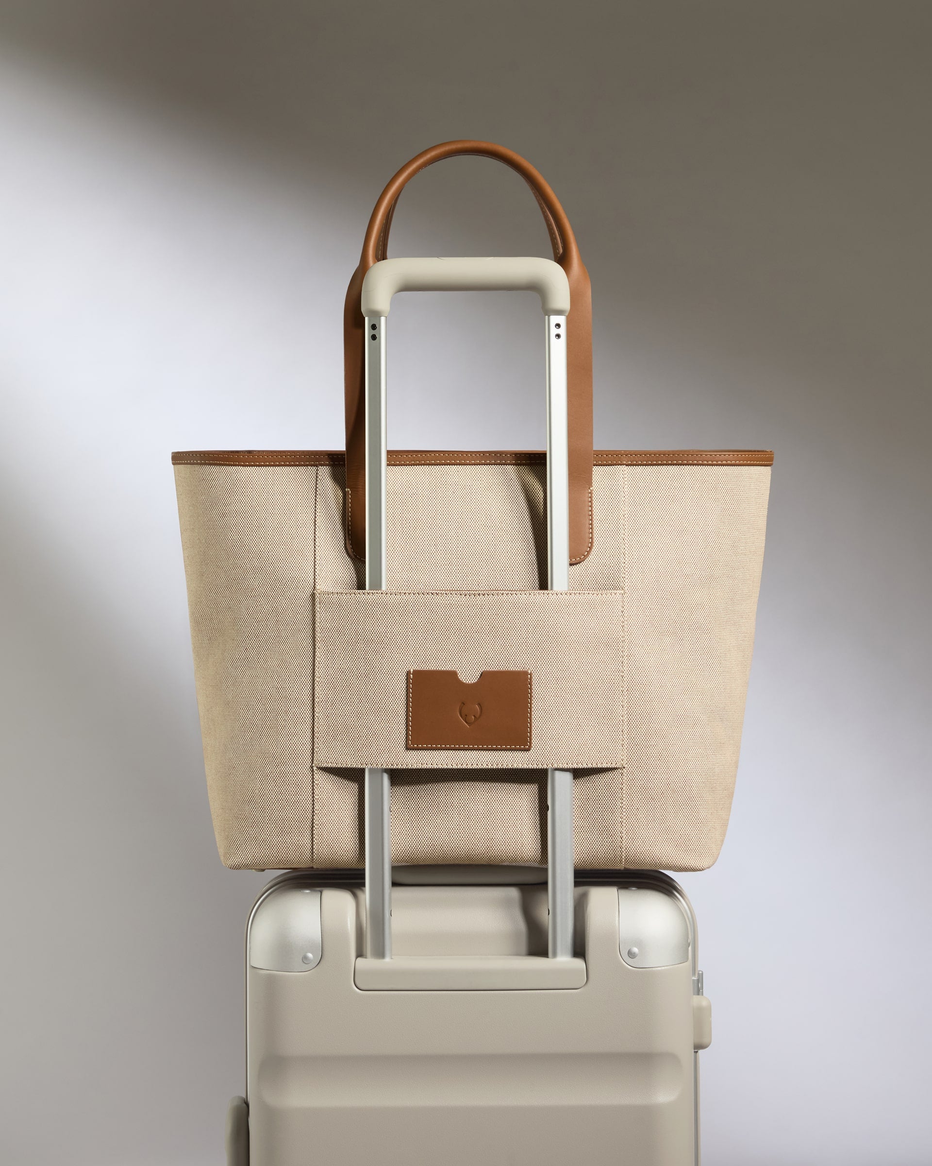 cantate traveler bag off white × fauve Heritage Tote Bag in Natural Beige – Antler USA