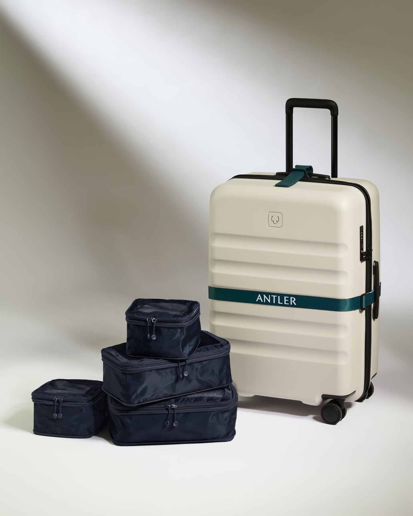 Compression Packing Cubes in Navy Blue - Set of 4