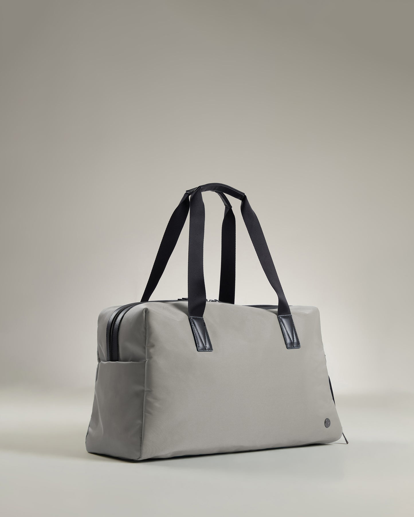 Chelsea Weekender in Taupe