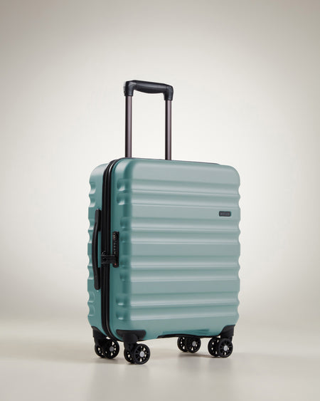 Clifton Carry-On in Mineral