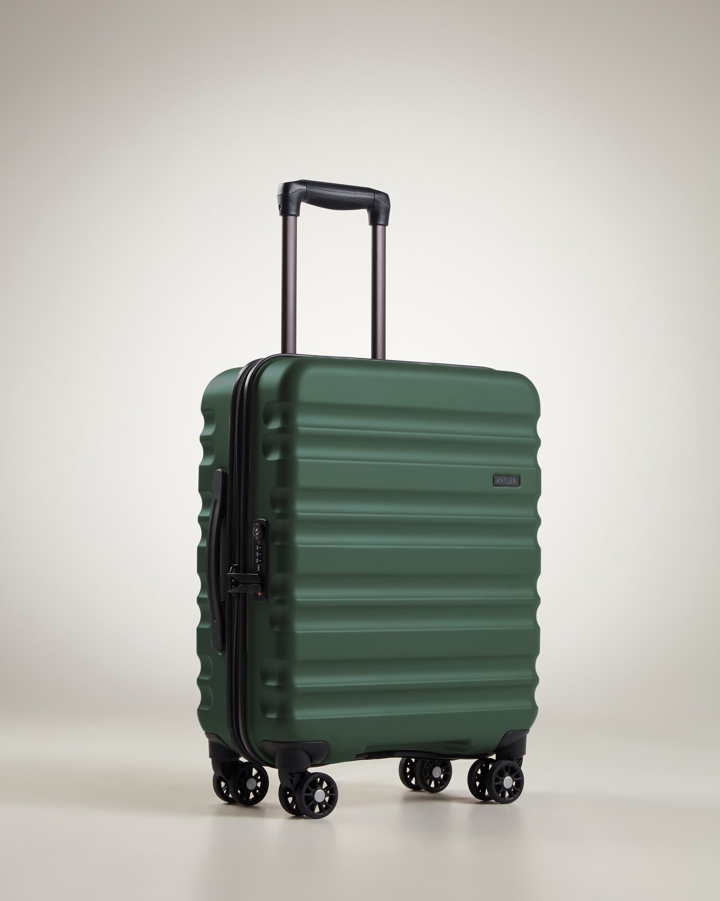 Clifton Carry-on in Woodland Green