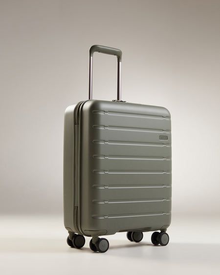 Stamford 2.0 Carry-On in Field Green