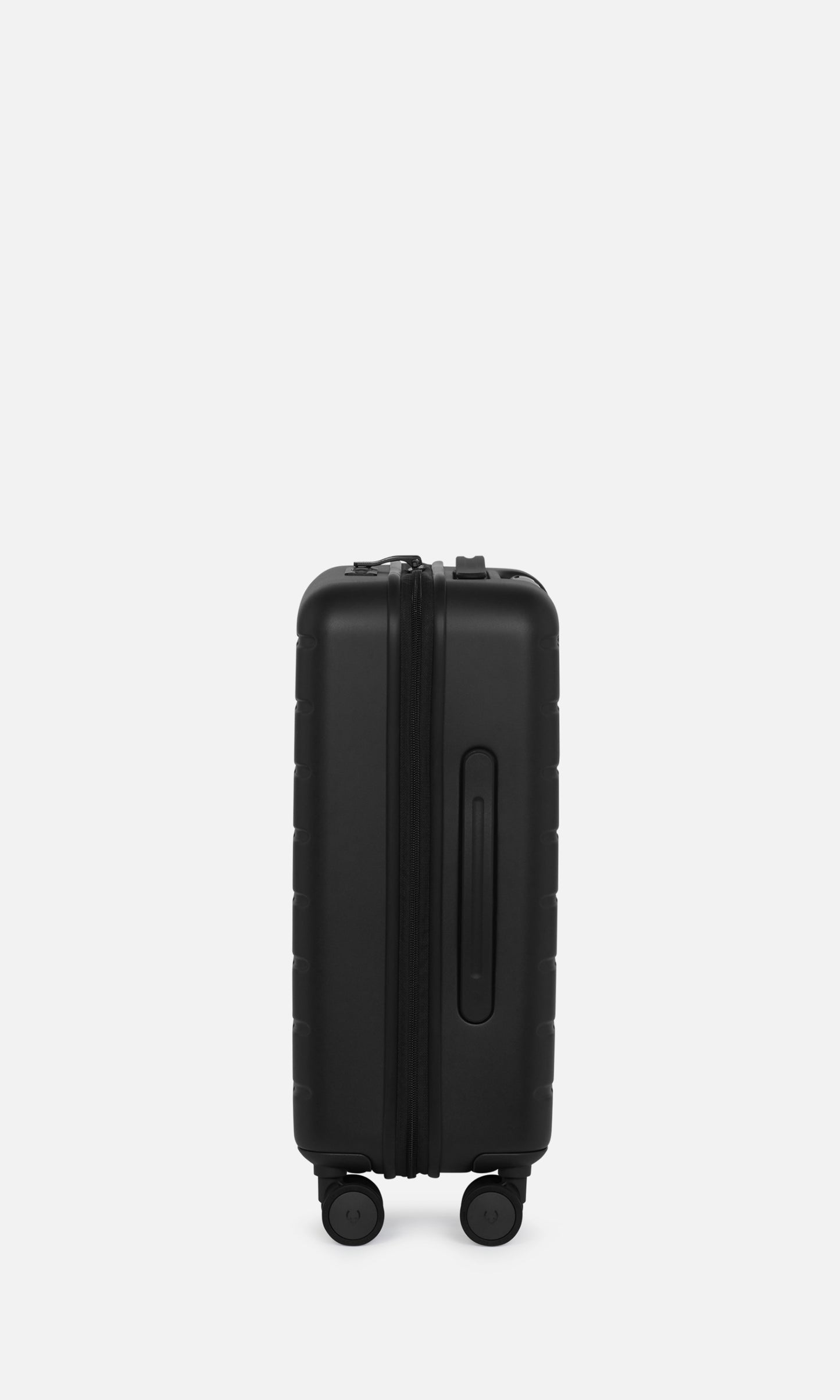 Stamford 2.0 Carry-On in Midnight Black