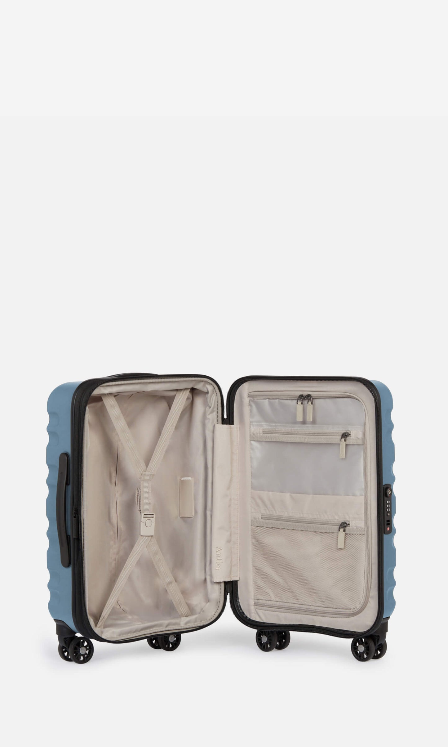 Clifton Carry-On in Ocean