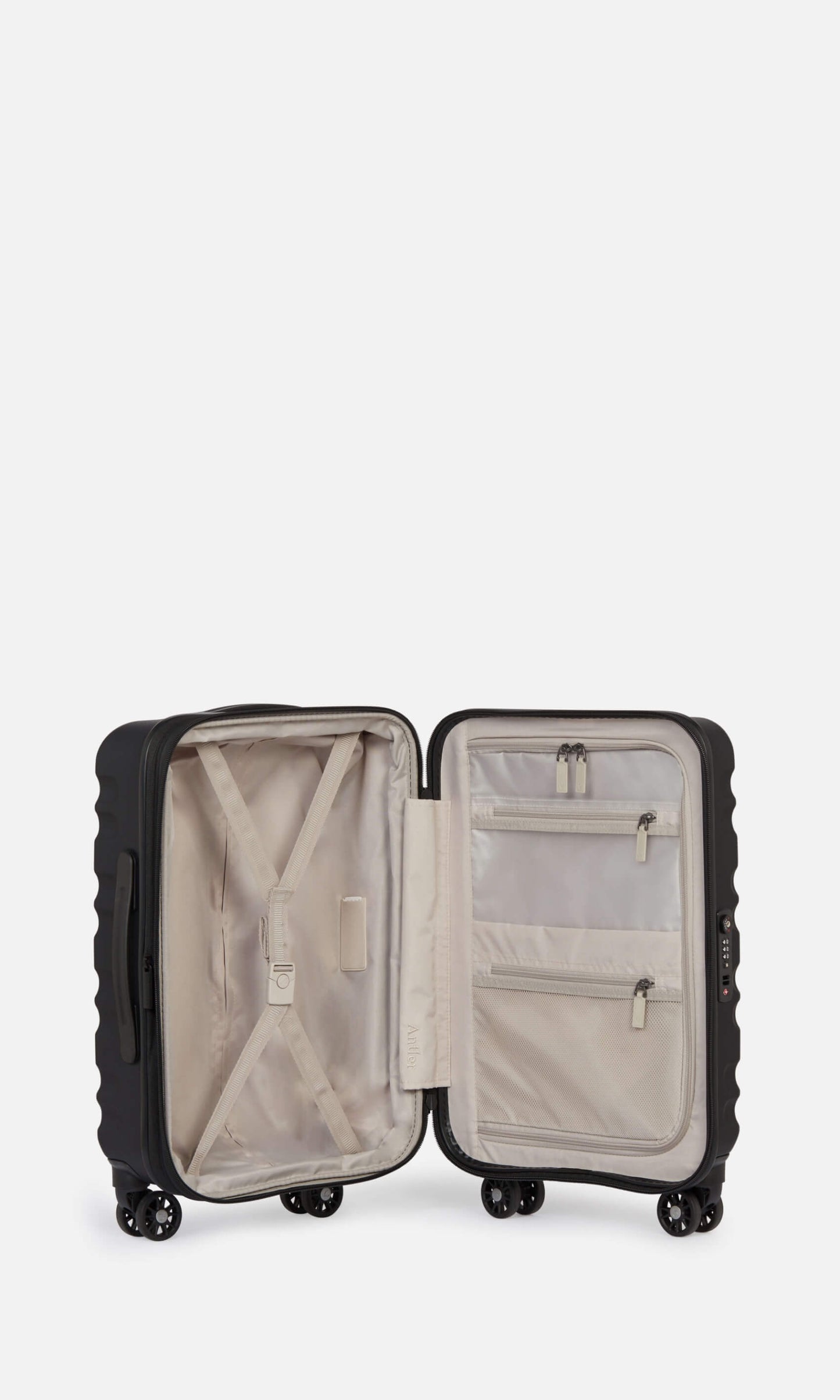 Clifton Carry-On in Black