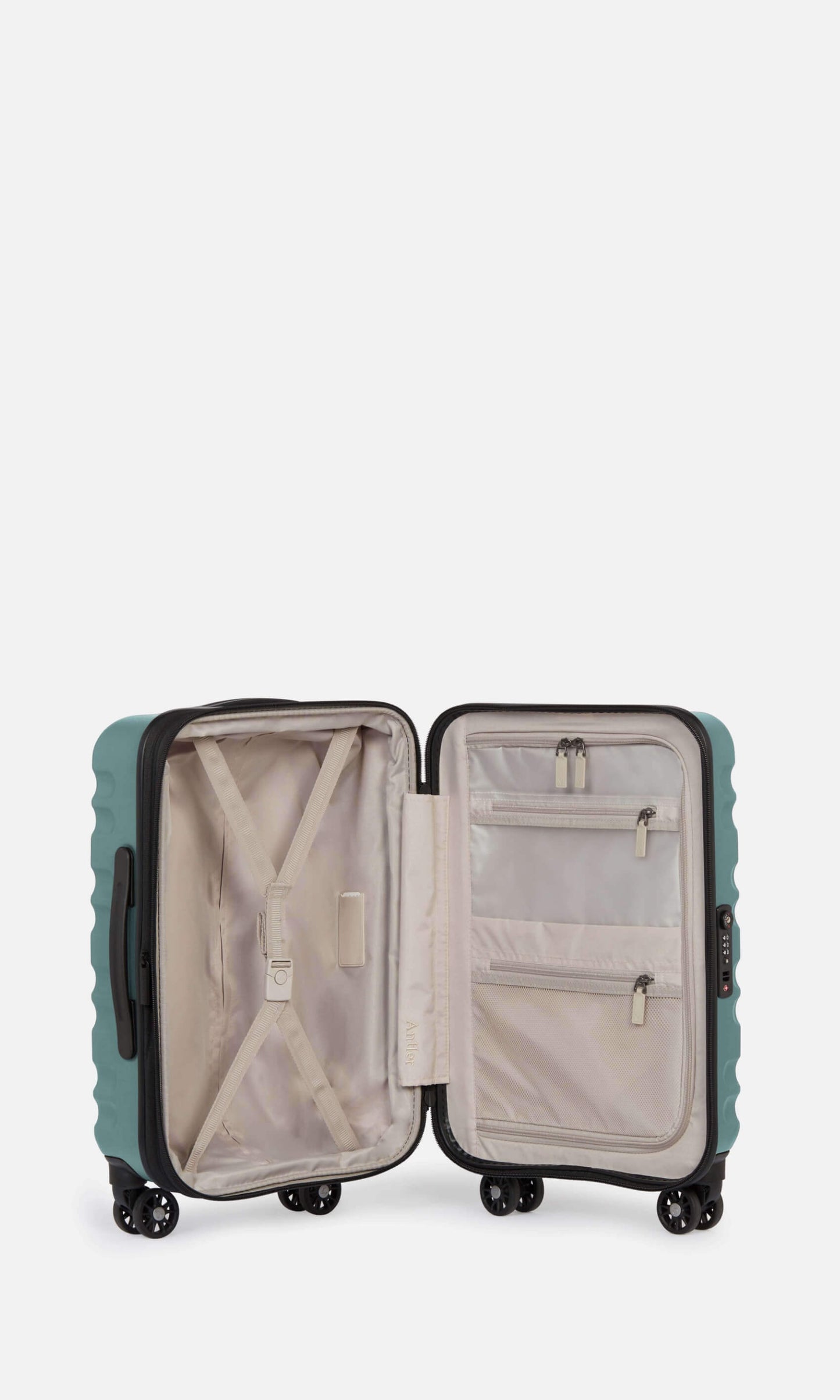 Clifton Carry-On in Mineral