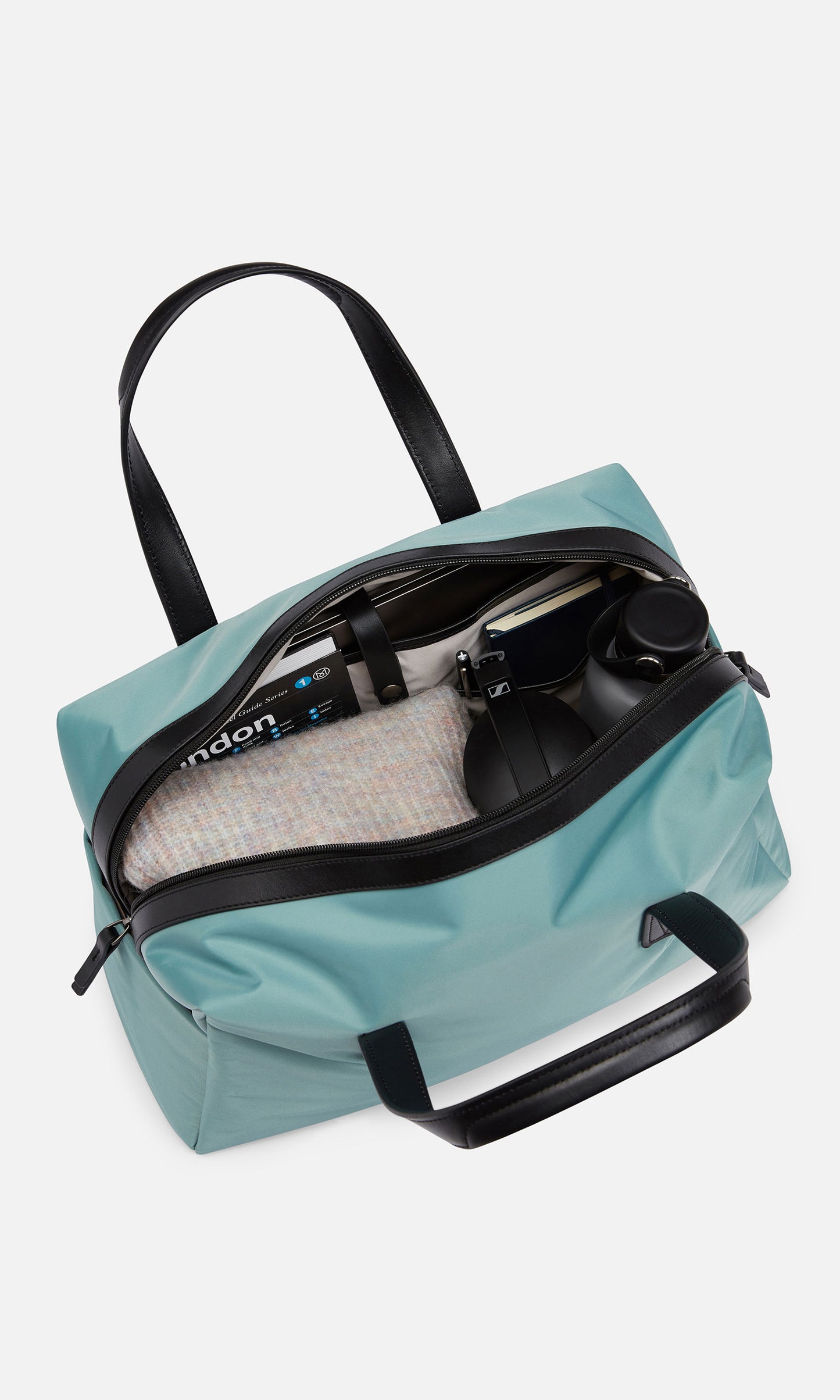 Chelsea Overnight Bag in Mineral